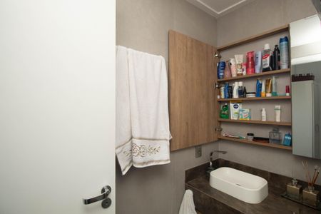 Apartamento à venda com 78m², 2 quartos e 1 vaga Apartamento à venda com 78m², 2 quartos e 1 vagaBanheiro da Suíte 1