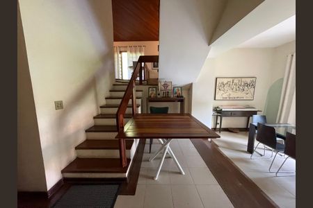 Casa à venda com 410m², 3 quartos e 8 vagasSala 3