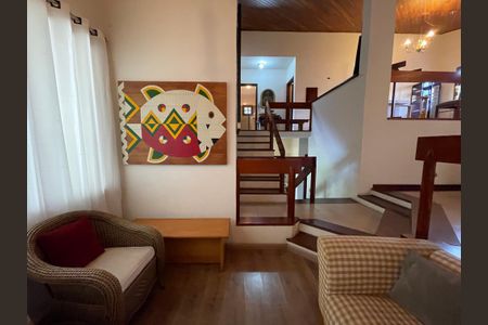 Casa à venda com 410m², 3 quartos e 8 vagasSala 2