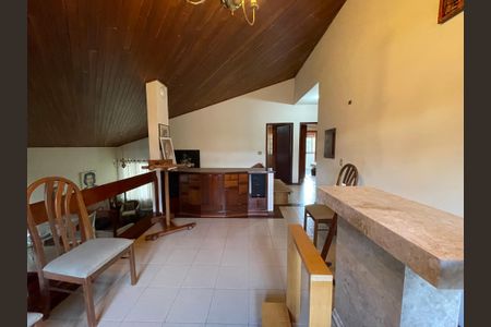 Casa à venda com 410m², 3 quartos e 8 vagasSala 5