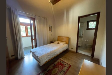 Casa à venda com 410m², 3 quartos e 8 vagasQuarto 1