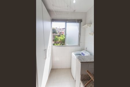 Apartamento para alugar com 74m², 2 quartos e 1 vagaÁrea de Serviço