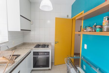 Apartamento para alugar com 74m², 2 quartos e 1 vagaCozinha