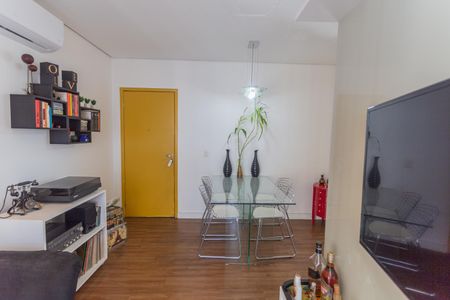 Apartamento para alugar com 74m², 2 quartos e 1 vagaSala