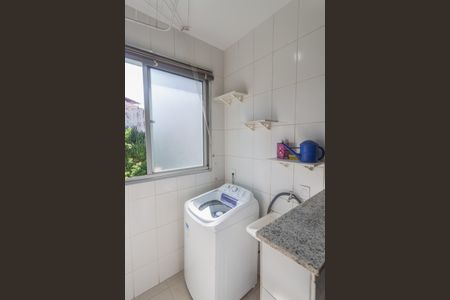 Apartamento para alugar com 74m², 2 quartos e 1 vagaÁrea de Serviço