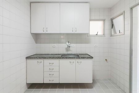 Apartamento à venda com 67m², 2 quartos e 1 vagaCozinha