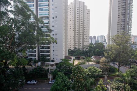 Apartamento à venda com 170m², 3 quartos e 3 vagasVista da Suíte 2