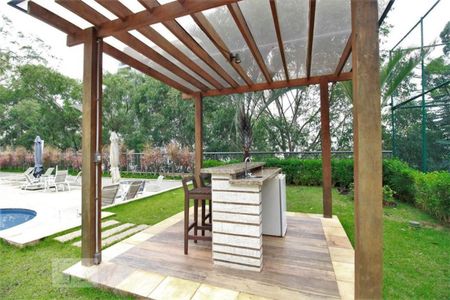 Apartamento à venda com 170m², 3 quartos e 3 vagasÁrea comum - Piscina