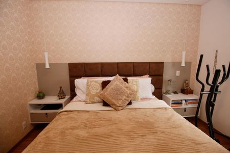 Apartamento à venda com 170m², 3 quartos e 3 vagasSuíte 2