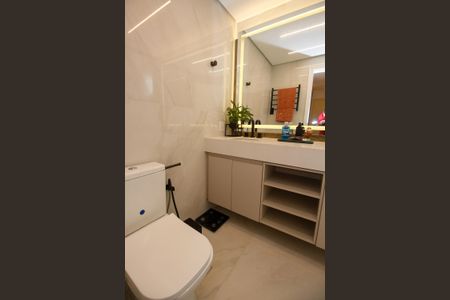 Apartamento à venda com 170m², 3 quartos e 3 vagasBanheiro da Suíte 2