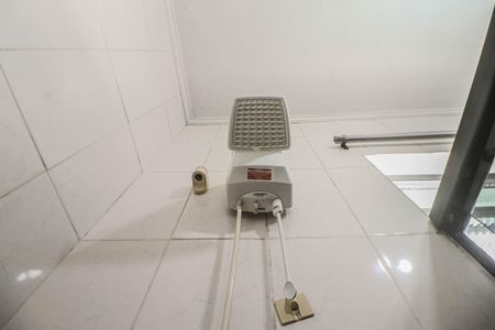 Casa à venda com 159m², 3 quartos e 2 vagas Casa à venda com 159m², 3 quartos e 2 vagasBanheiro