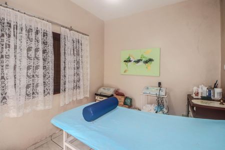 Casa à venda com 159m², 3 quartos e 2 vagas Casa à venda com 159m², 3 quartos e 2 vagasQuarto Auxiliar