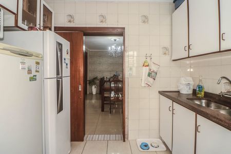 Casa à venda com 159m², 3 quartos e 2 vagas Casa à venda com 159m², 3 quartos e 2 vagasCozinha
