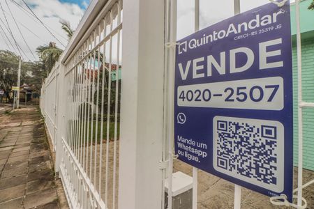 Casa à venda com 159m², 3 quartos e 2 vagas Casa à venda com 159m², 3 quartos e 2 vagasPlaquinha