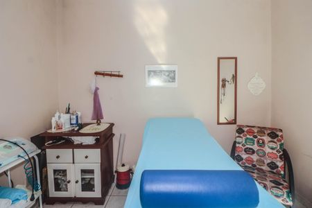 Casa à venda com 159m², 3 quartos e 2 vagas Casa à venda com 159m², 3 quartos e 2 vagasQuarto Auxiliar