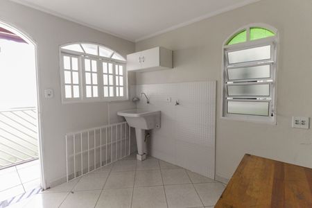 Casa à venda com 252m², 4 quartos e 3 vagasÁrea de Serviço 2