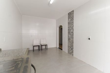Casa à venda com 252m², 4 quartos e 3 vagasCozinha 2