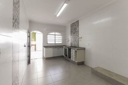 Casa à venda com 252m², 4 quartos e 3 vagasCozinha 2