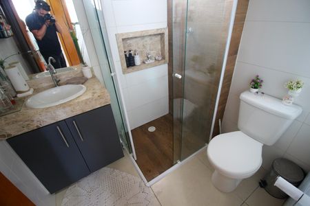 Apartamento para alugar com 46m², 2 quartos e 1 vaga Apartamento para alugar com 46m², 2 quartos e 1 vagaBanheiro Social