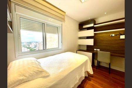 Apartamento à venda com 186m², 3 quartos e 5 vagasSuíte 3