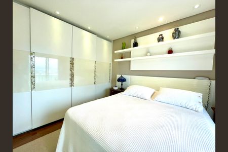 Apartamento à venda com 186m², 3 quartos e 5 vagasSuíte 1