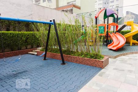 Apartamento à venda com 186m², 3 quartos e 5 vagas Apartamento à venda com 186m², 3 quartos e 5 vagasÁrea comum - Playground