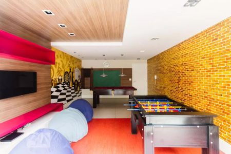 Apartamento à venda com 186m², 3 quartos e 5 vagas Apartamento à venda com 186m², 3 quartos e 5 vagasÁrea comum - Salão de festas