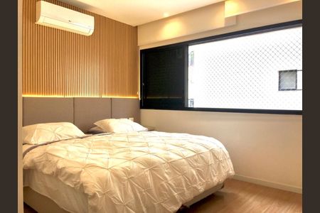 Apartamento à venda com 240m², 4 quartos e 3 vagasFoto 08