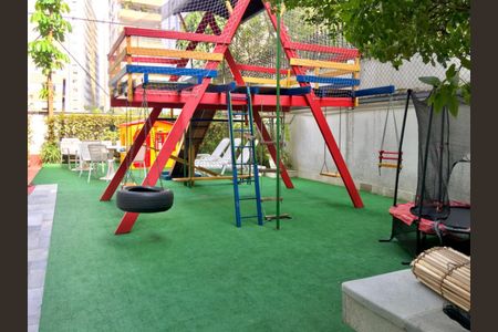 Apartamento à venda com 240m², 4 quartos e 3 vagasFoto 15