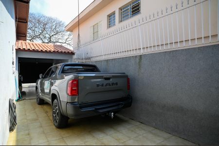 Casa à venda com 220m², 5 quartos e 4 vagasGaragem