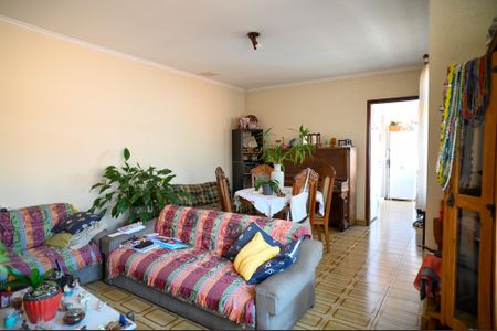 Casa à venda com 220m², 5 quartos e 4 vagasEdícula  - Sala