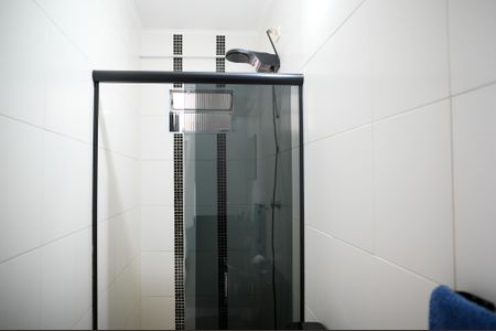 Casa à venda com 220m², 5 quartos e 4 vagasBanheiro Quarto 4