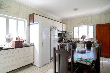 Casa à venda com 220m², 5 quartos e 4 vagasCozinha