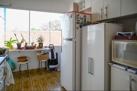 Casa à venda com 220m², 5 quartos e 4 vagasEdícula  - Cozinha