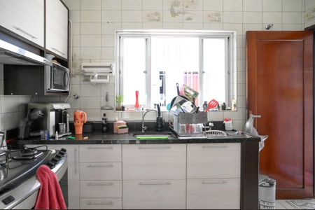 Casa à venda com 220m², 5 quartos e 4 vagasCozinha