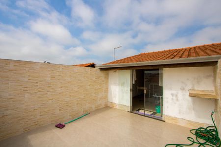 Casa à venda com 198m², 4 quartos e 2 vagas Casa à venda com 198m², 4 quartos e 2 vagasÁrea externa do sótão