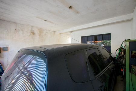 Casa à venda com 198m², 4 quartos e 2 vagas Casa à venda com 198m², 4 quartos e 2 vagasGaragem