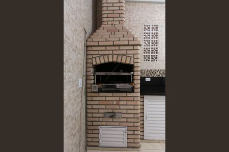 Casa à venda com 108m², 2 quartos e 1 vaga Casa à venda com 108m², 2 quartos e 1 vagaQuintal / Churrasqueira