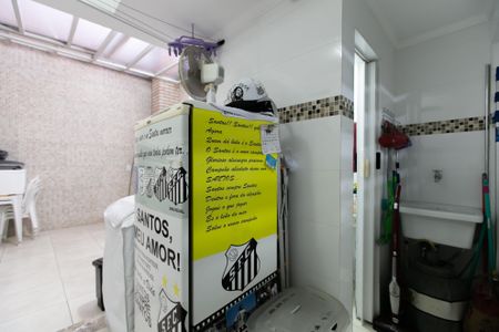 Casa à venda com 108m², 2 quartos e 1 vaga Casa à venda com 108m², 2 quartos e 1 vagaÁrea de Serviço