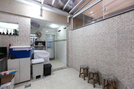 Casa à venda com 108m², 2 quartos e 1 vaga Casa à venda com 108m², 2 quartos e 1 vagaQuintal / Churrasqueira