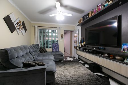 Casa à venda com 108m², 2 quartos e 1 vaga Casa à venda com 108m², 2 quartos e 1 vagaSala