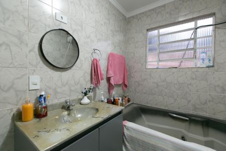 Casa à venda com 108m², 2 quartos e 1 vaga Casa à venda com 108m², 2 quartos e 1 vagaBanheiro da Suíte