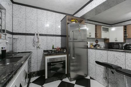 Casa à venda com 108m², 2 quartos e 1 vaga Casa à venda com 108m², 2 quartos e 1 vagaCozinha