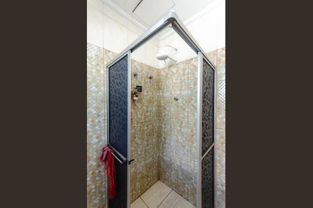 Casa à venda com 188m², 5 quartos e 2 vagasBanheiro - Casa 1