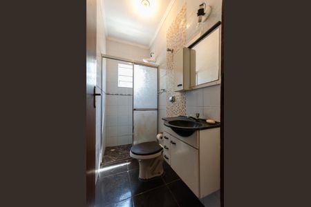 Casa à venda com 188m², 5 quartos e 2 vagasBanheiro - Casa 2