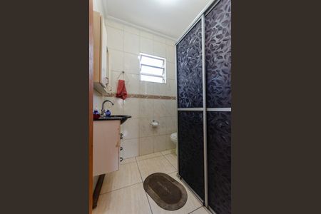 Casa à venda com 188m², 5 quartos e 2 vagasBanheiro - Casa 1