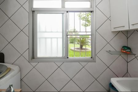 Apartamento à venda com 50m², 2 quartos e 1 vaga Apartamento à venda com 50m², 2 quartos e 1 vagaCozinha e Área de Serviço