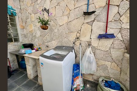 Casa à venda com 178m², 1 quarto e 1 vagaÁrea de Serviço