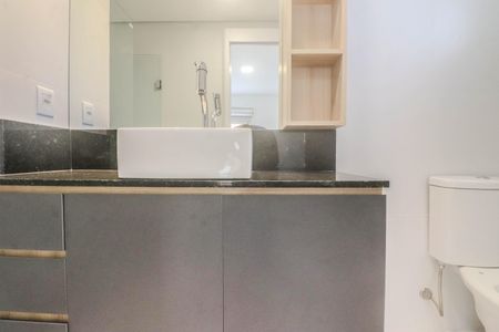 Apartamento à venda com 88m², 2 quartos e 1 vaga Apartamento à venda com 88m², 2 quartos e 1 vagaBanheiro da Suíte