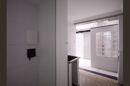Apartamento para alugar com 58m², 2 quartos e 1 vagaÁrea de Serviço 